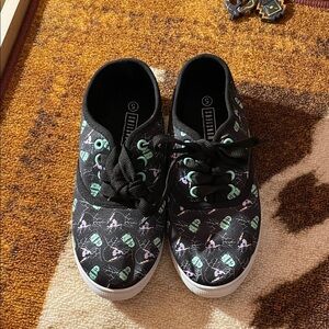 universal monsters Print Canvas Sneakers with Mint Accents